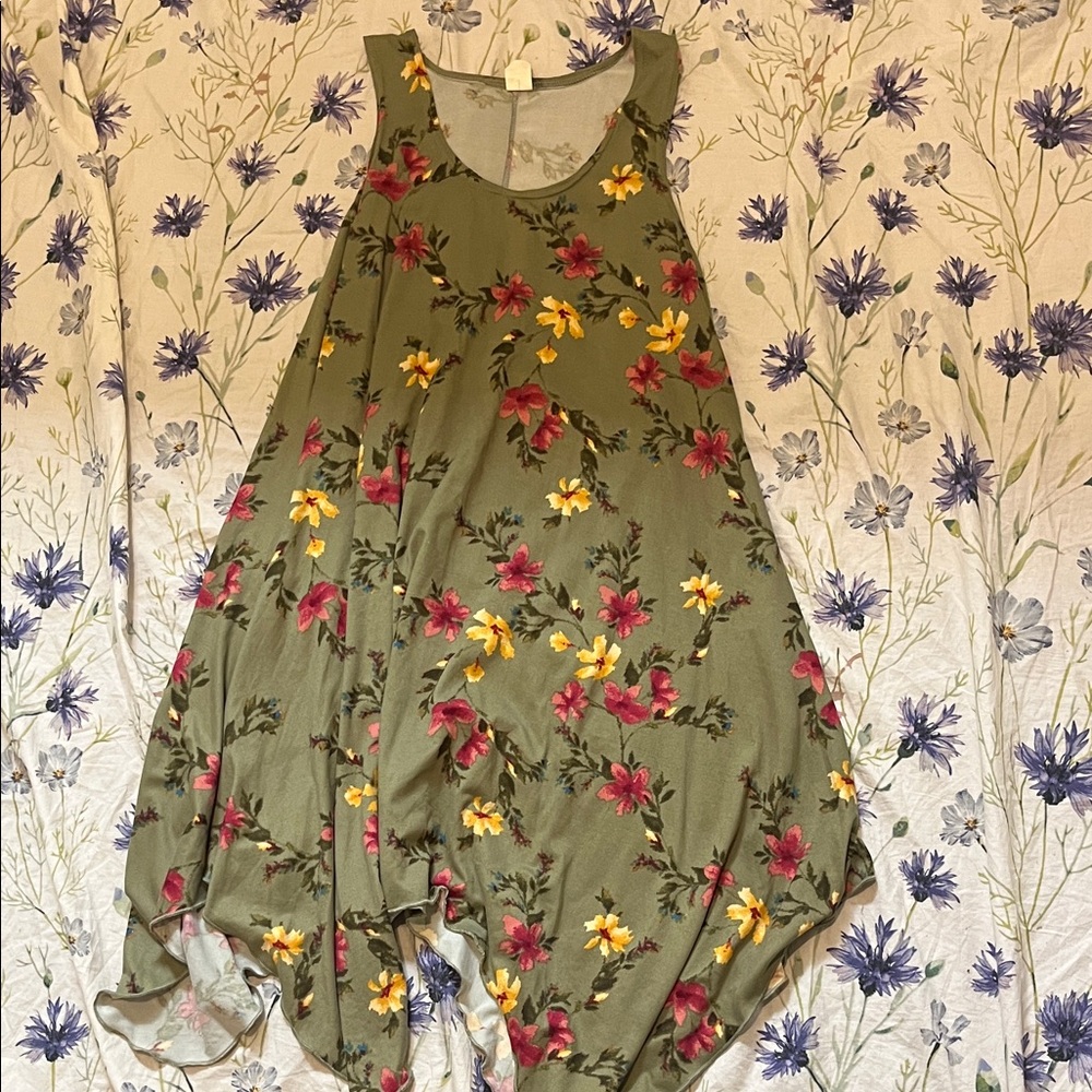 Floral Olive Midi Dress - Picture 3 of 5
